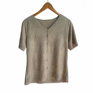 Vintage tan button accent blouse with leaf pattern